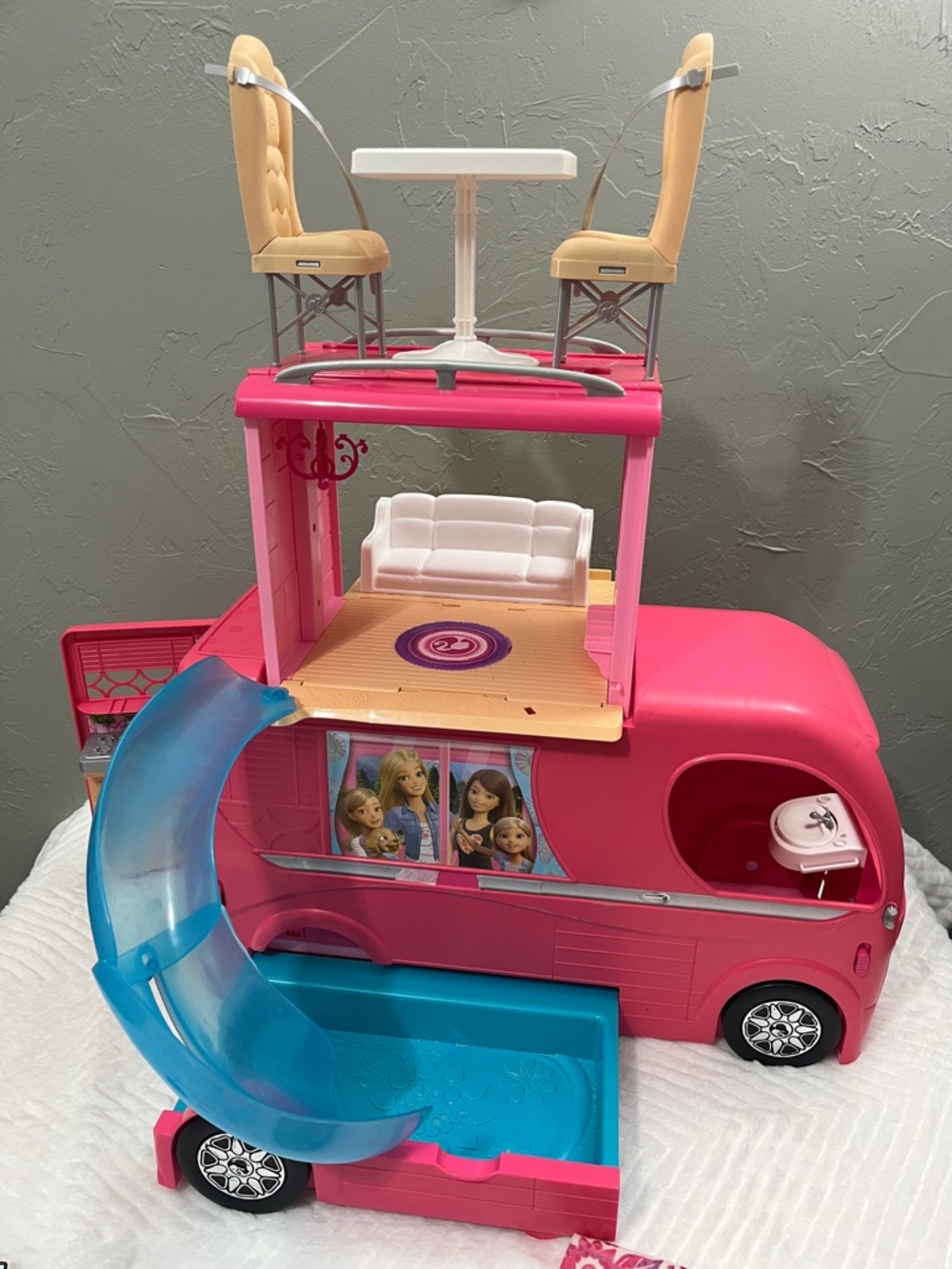 Barbie Pop Up Dream Camper RV Motorhome Van pink Pool 2nd story